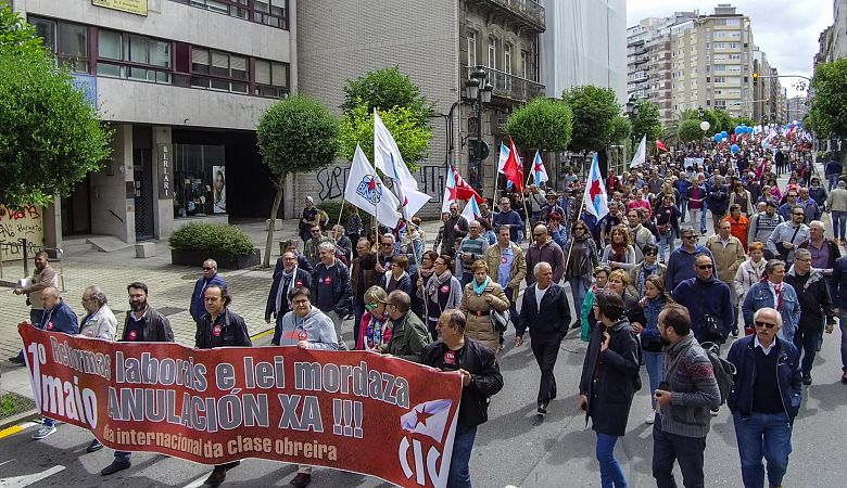 2017-05-01 ManifaPrimeiroMaioVigo13b.jpg